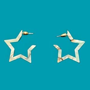 2 for $30 🔥 Open Star Hoop Statement Earrings